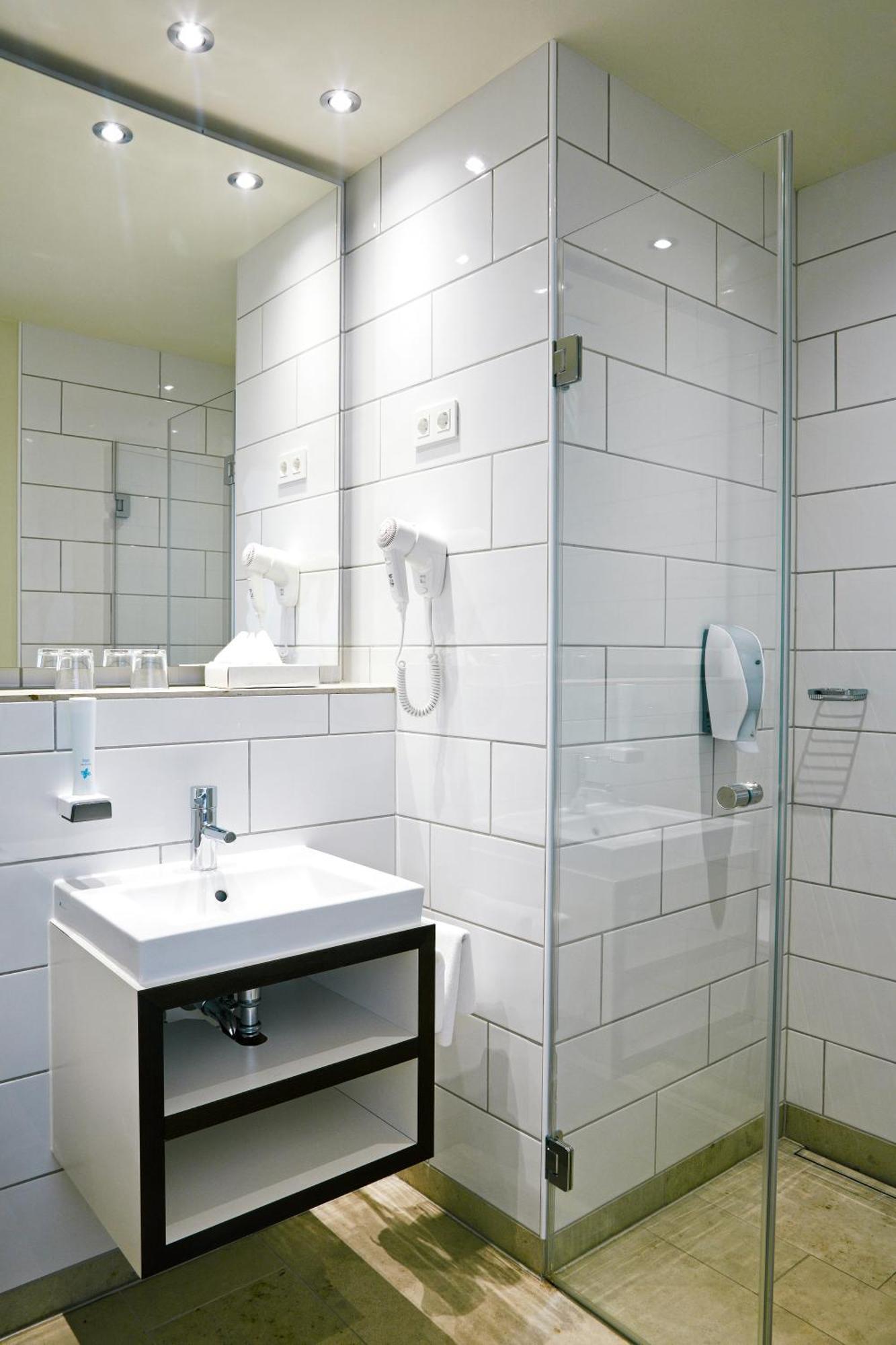 Hubertus Hof Landhotel Balatonfenyves Buitenkant foto