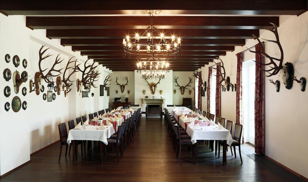 Hubertus Hof Landhotel Balatonfenyves Buitenkant foto