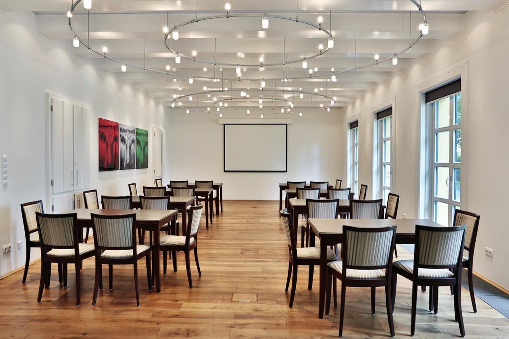 Hubertus Hof Landhotel Balatonfenyves Buitenkant foto