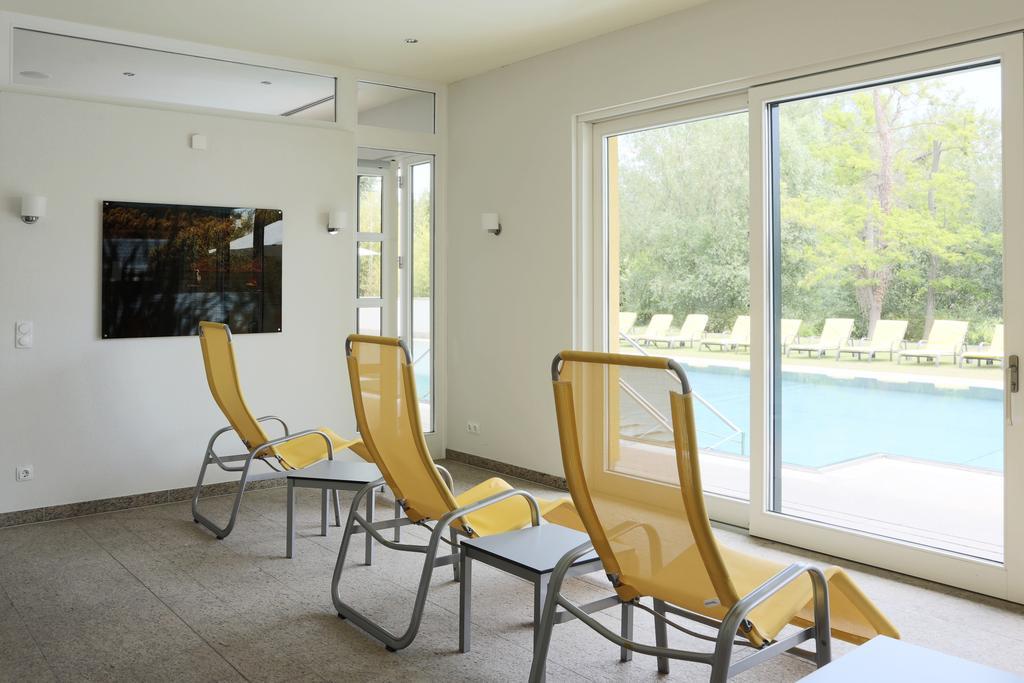 Hubertus Hof Landhotel Balatonfenyves Buitenkant foto